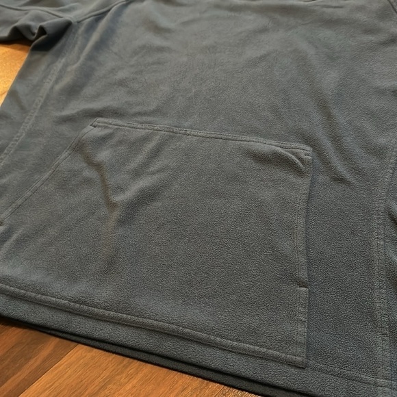 The North Face Women’s Fleece Hoodie Size Medium-Gray Blue Color- Preowned - Picture 3 of 11